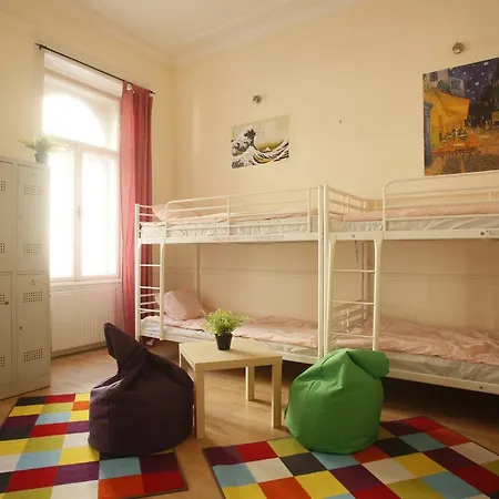 Mood Budapešť